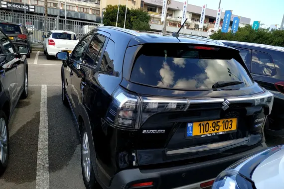 סוזוקי S-CROSS GLX
