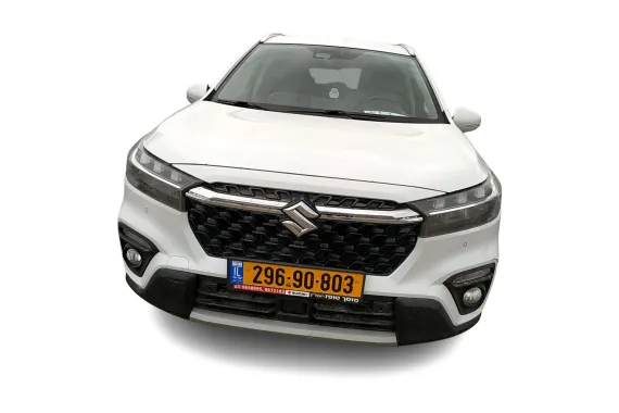 סוזוקי S-CROSS GLX